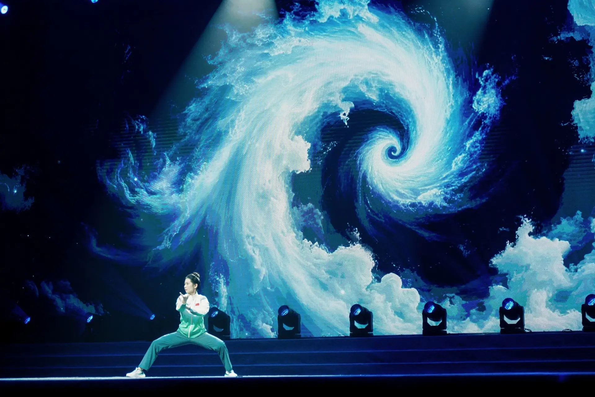 amp, img, 当五星红旗