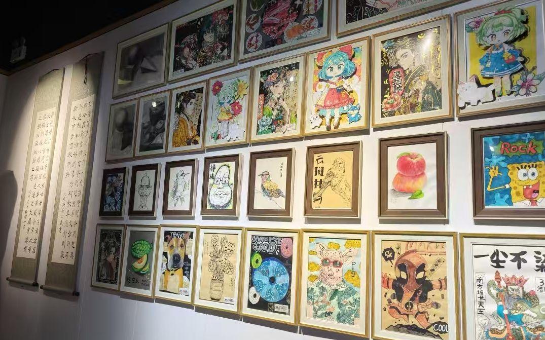 模式中尽情, 少儿书画赛, 育的深度融