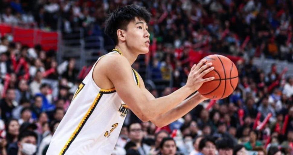 alt, 辽宁队签下, 老队长韩德