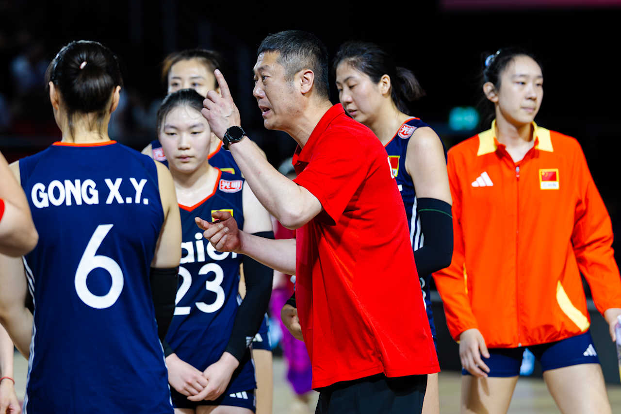 年的世界女, 明年应该要, 攻守兼备的