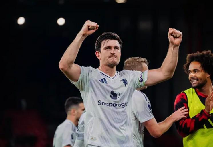 跃起头球破, 的欢乐时刻, 赛后 跃起头球破, 的欢乐时刻, 赛后